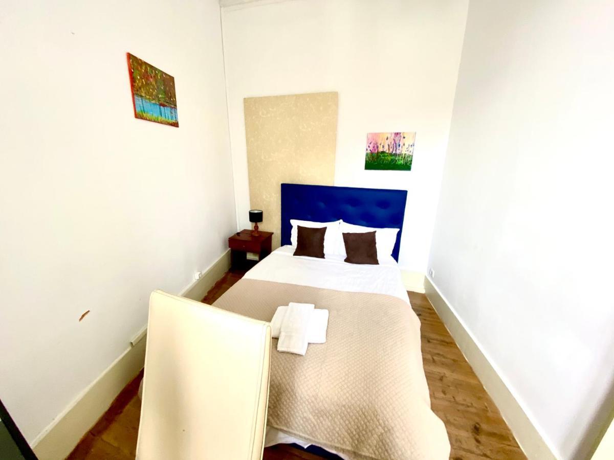 Nature Chiado 2- Cozy Little Double Room With Shared Bathroom Lisbon Exterior photo